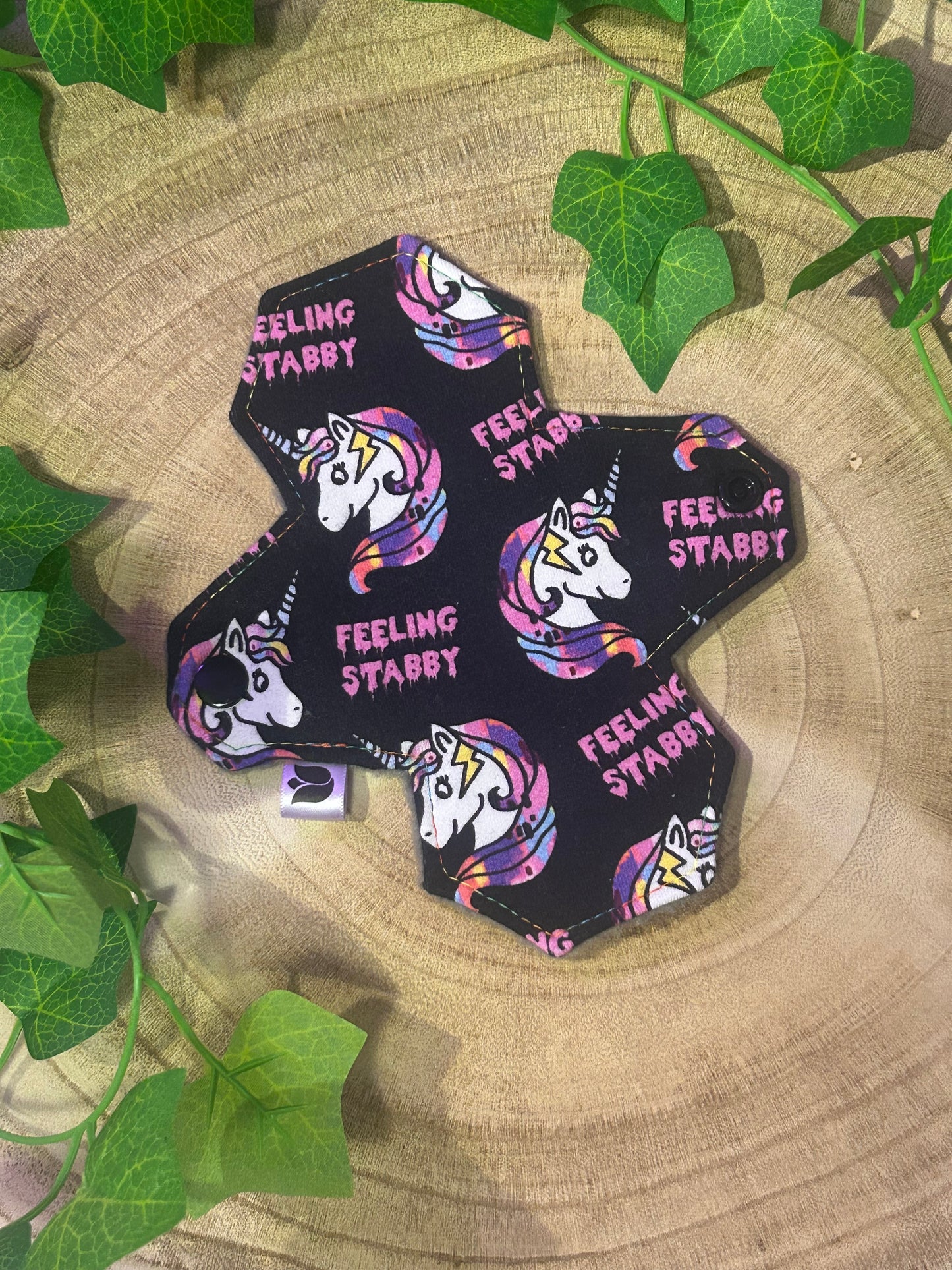 7" Sapphire - Light - Feeling Stabby