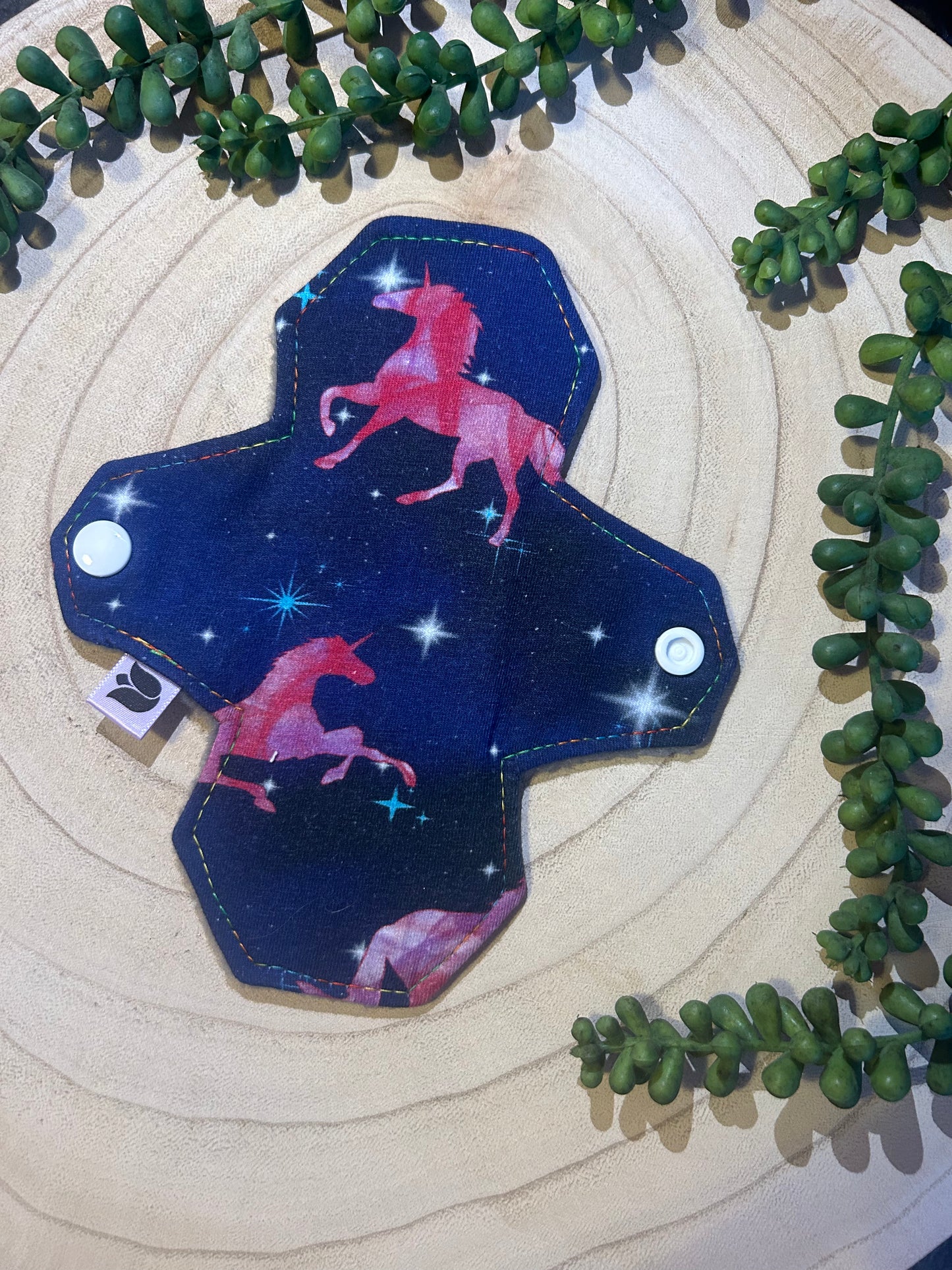 7" Sapphire - Regular - Navy Unicorns