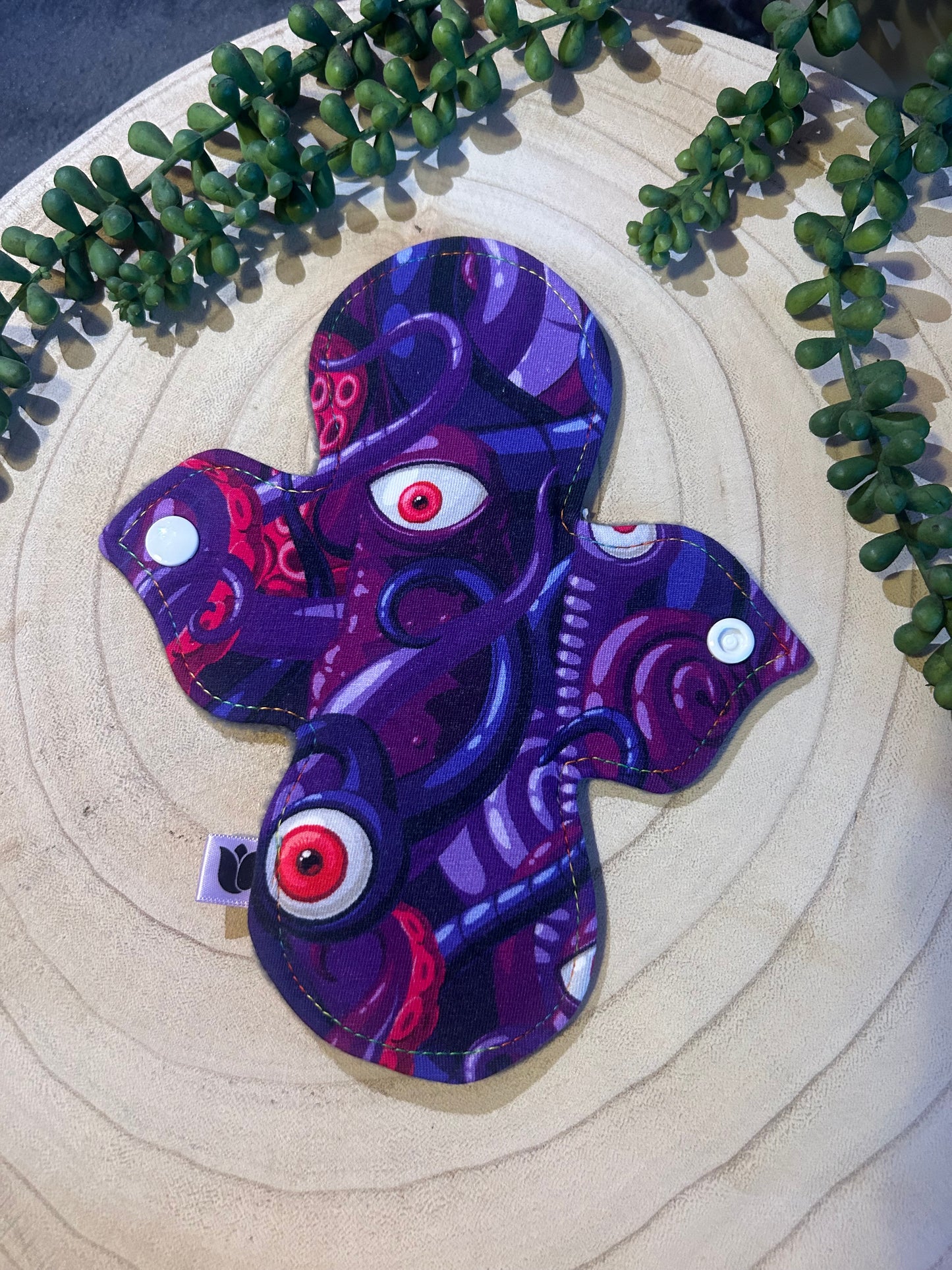 8" Moonrise - Regular - Tentacles