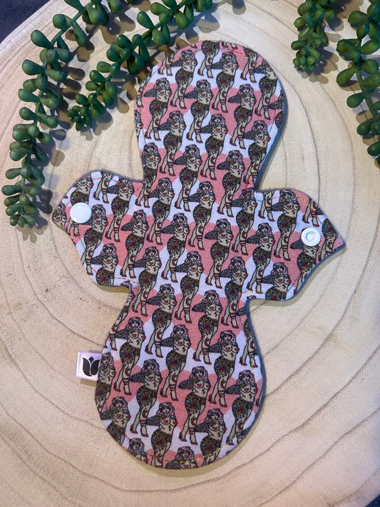 10" Moonrise - Regular - Pin Up