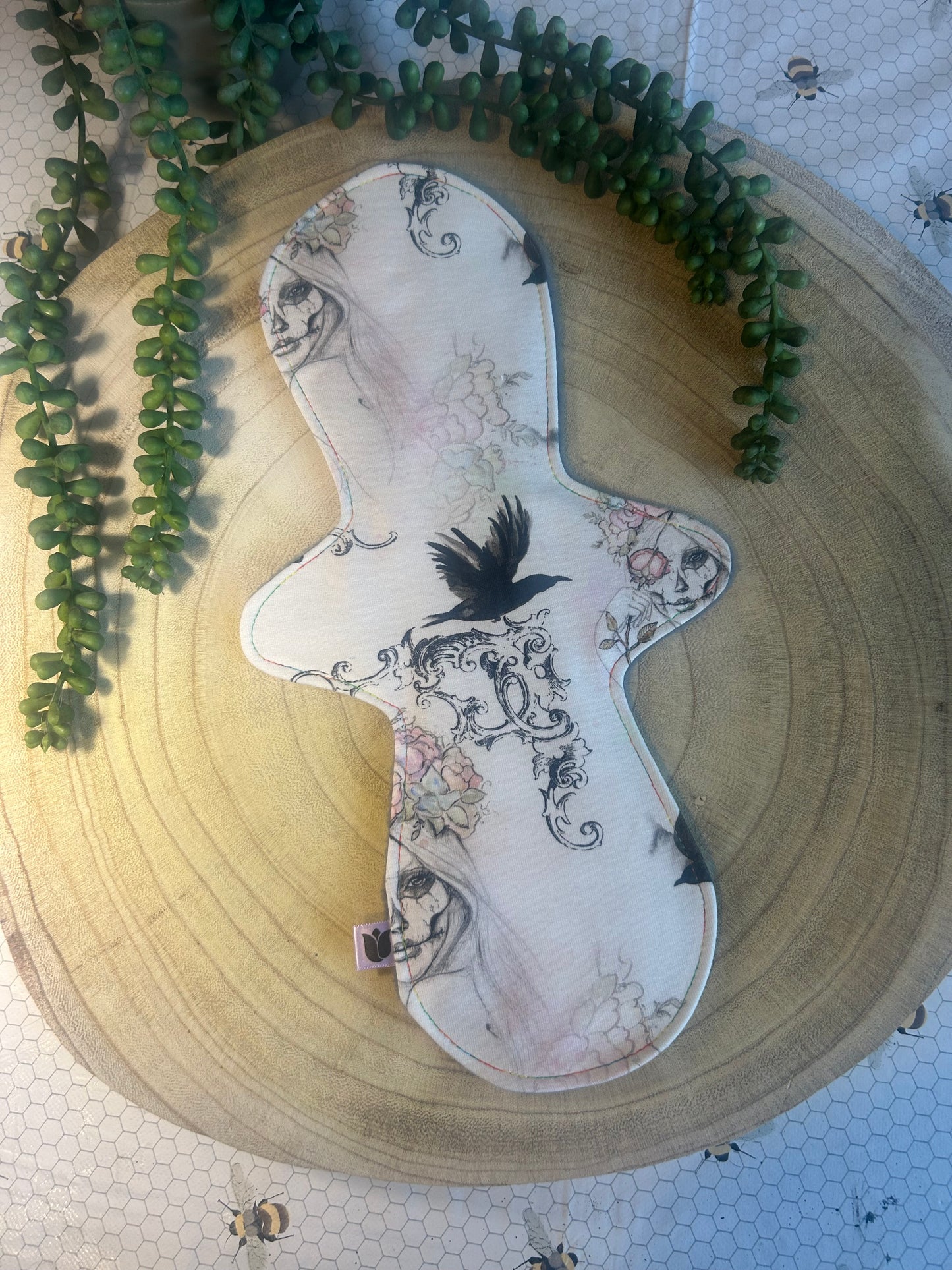 13" Staple - Heavy - Raven Faces