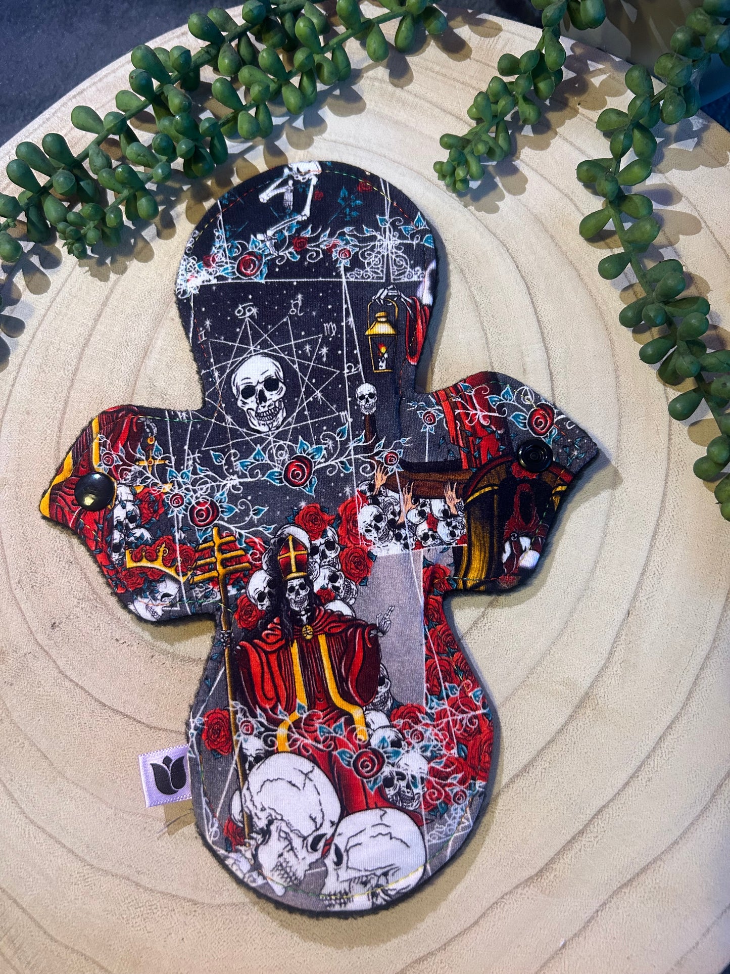 9" Moonrise - Regular - Red Skeletons