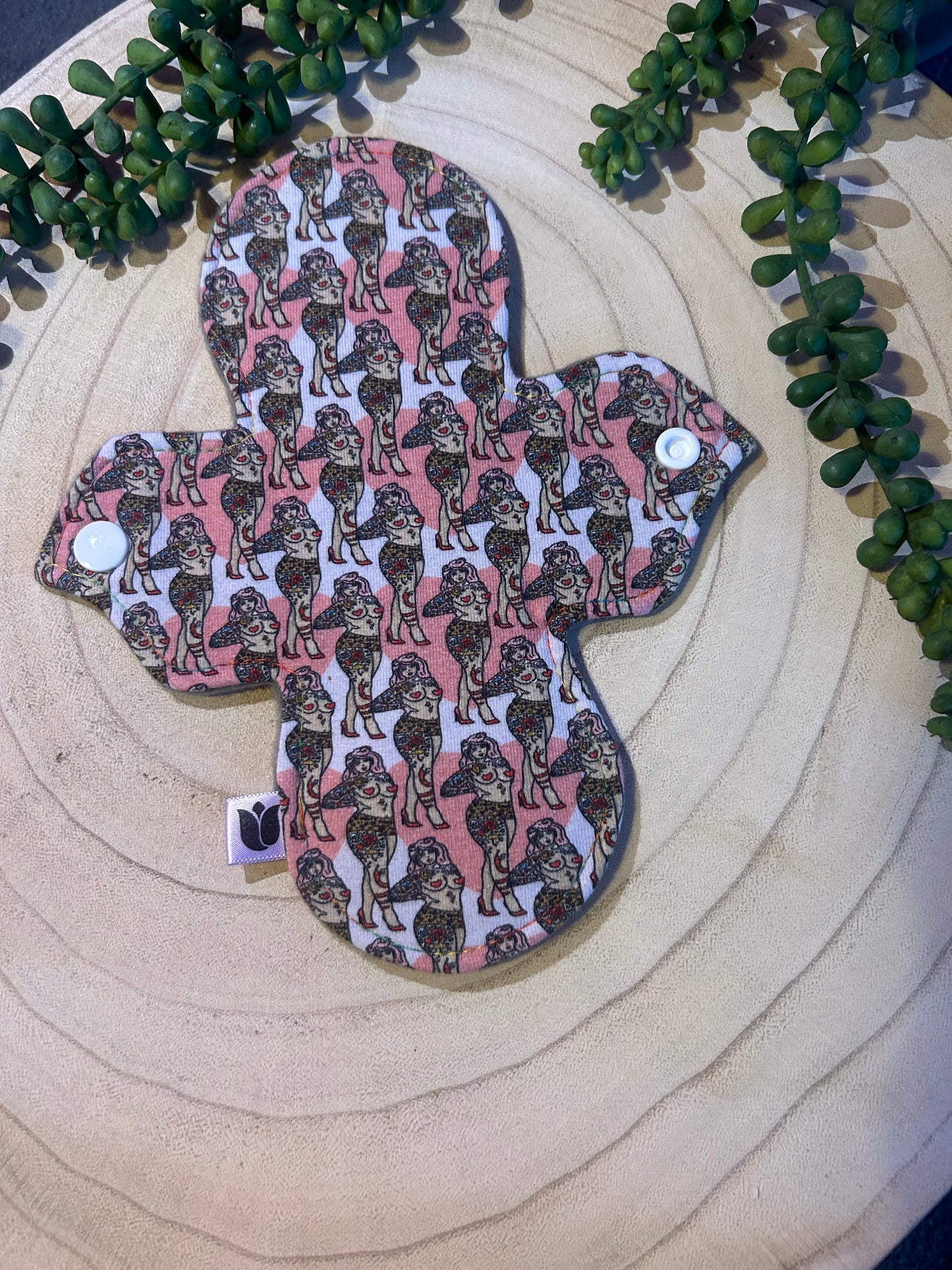 8" Moonrise - Regular - Pin Up