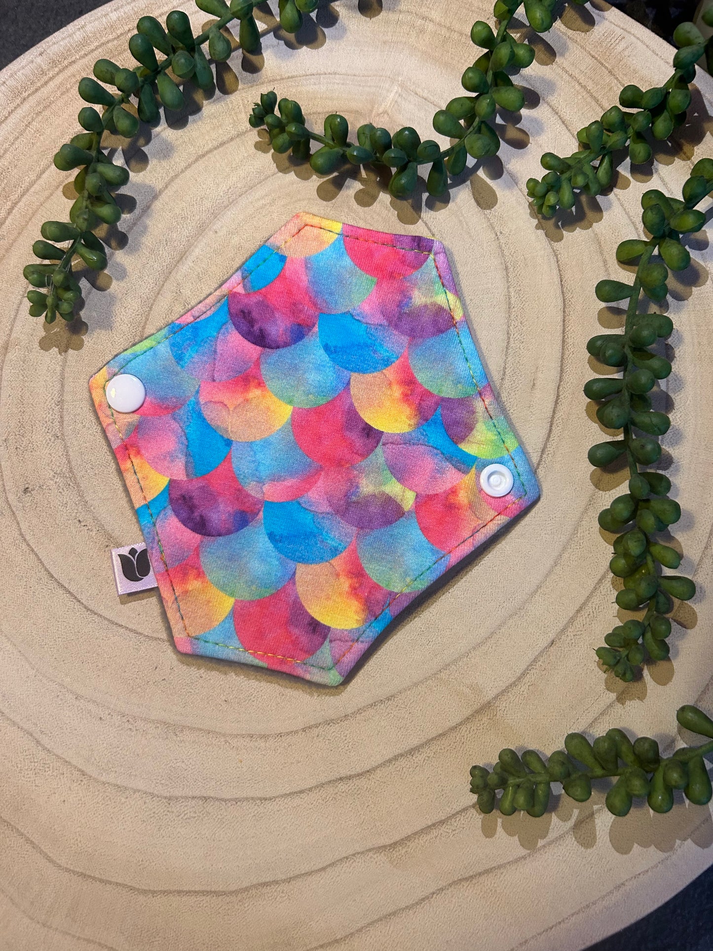 5.5" Trapeze -Liner - Pink Scales