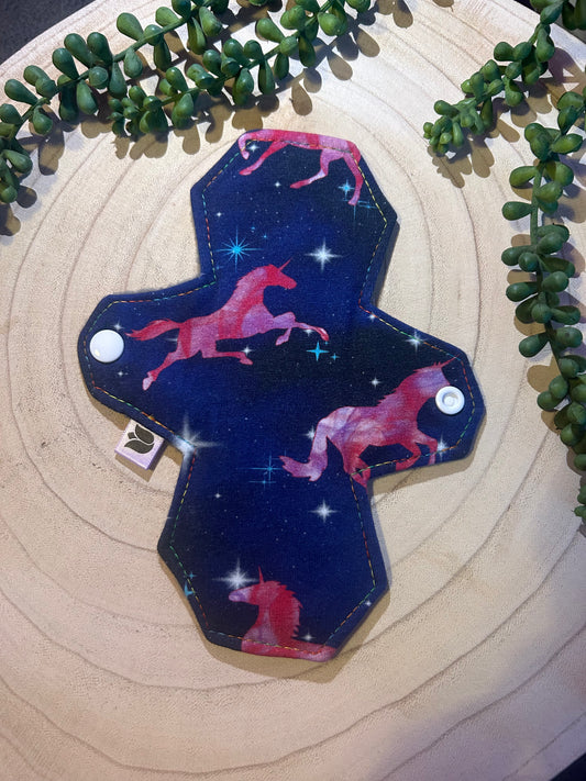 8" Sapphire - Regular - Navy Unicorns